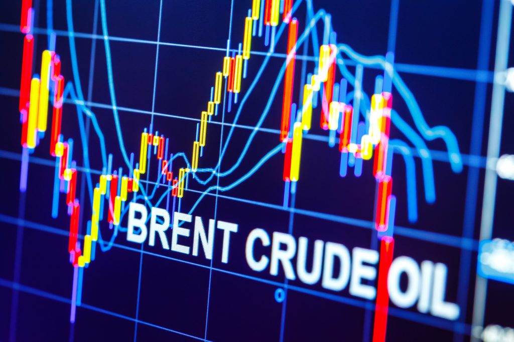 Petrolio: scorte USA in aumento e prezzi in calo
